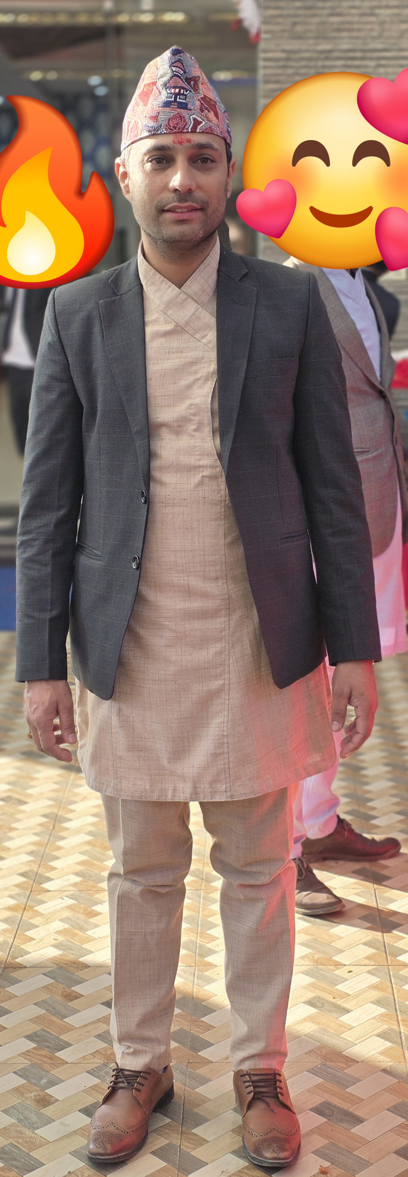 Nepali Daura suruwal